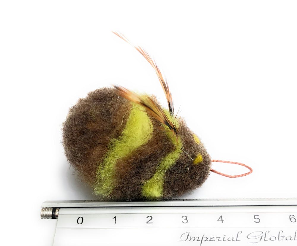 Purrs mini honey bee clipon