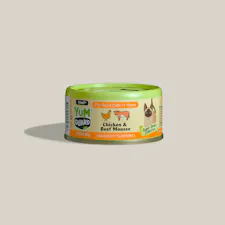 Single 80g serving of yumguard chicken and beef adult cat food